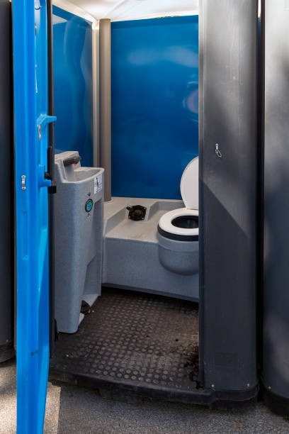 Best High-end porta potty rental  in De Witt, NY